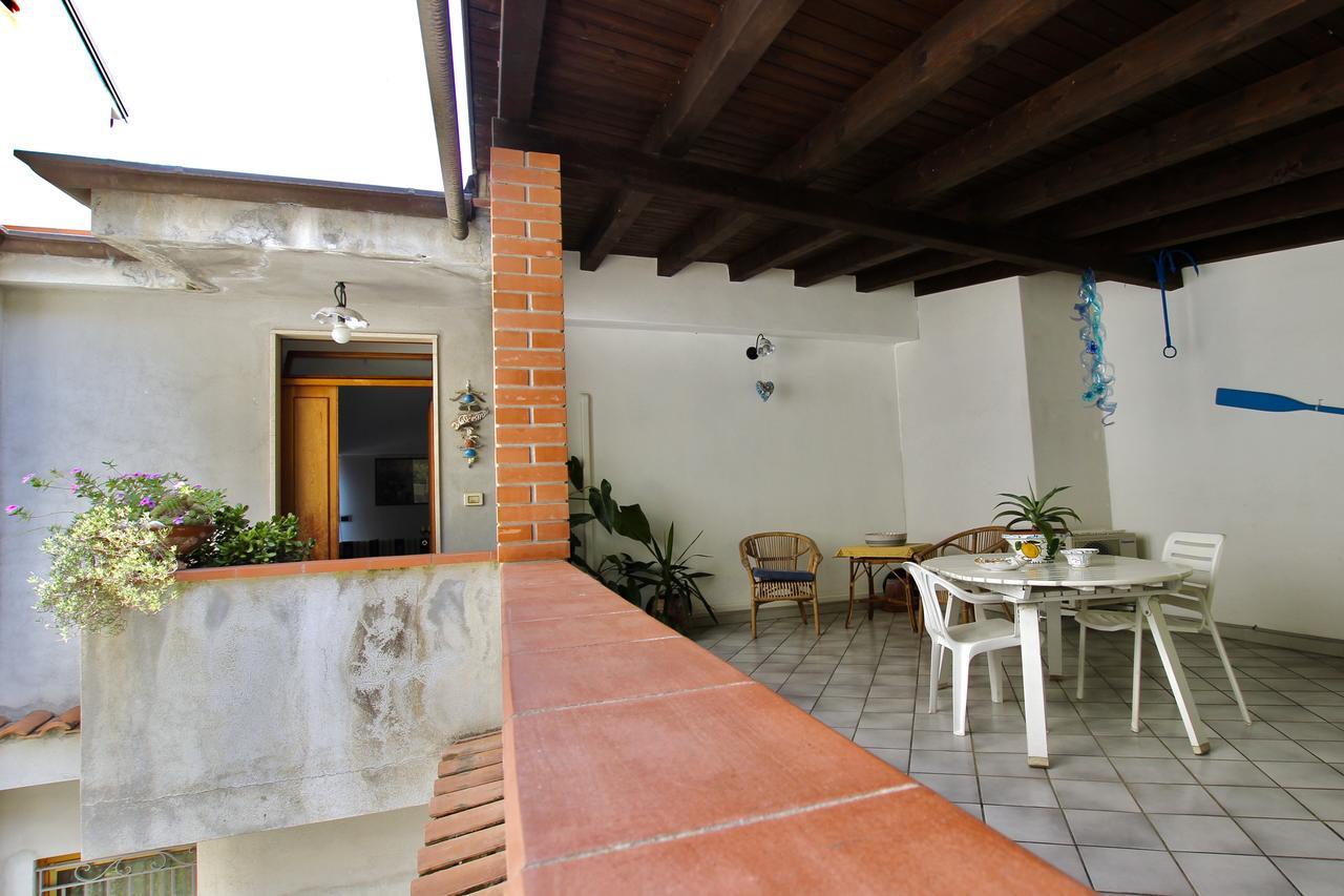 Le Case Del Borgo - Perla Капо-д'Орландо Экстерьер фото